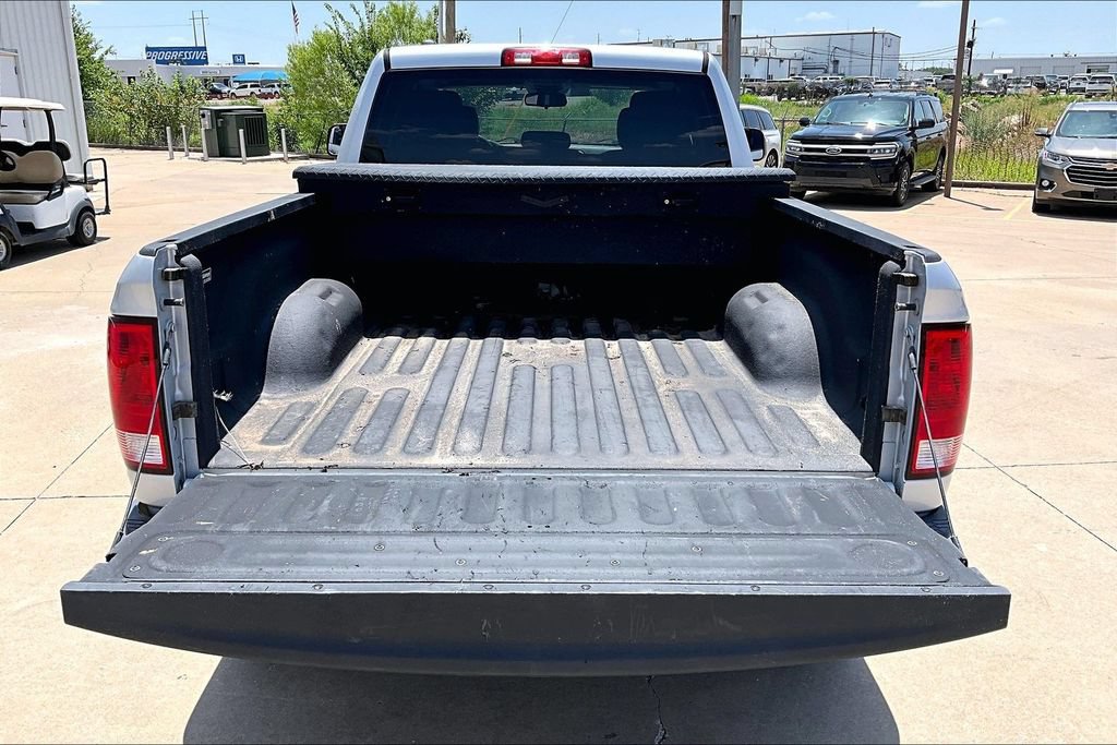 Used 2014 RAM 1500 Express AWD/4WD image 31