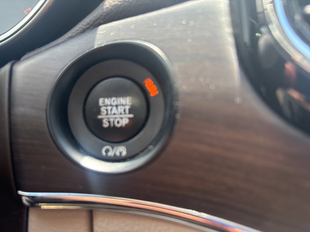 Used 2021 Jeep Grand Cherokee Overland w/ Trailer Tow Group IV image 32