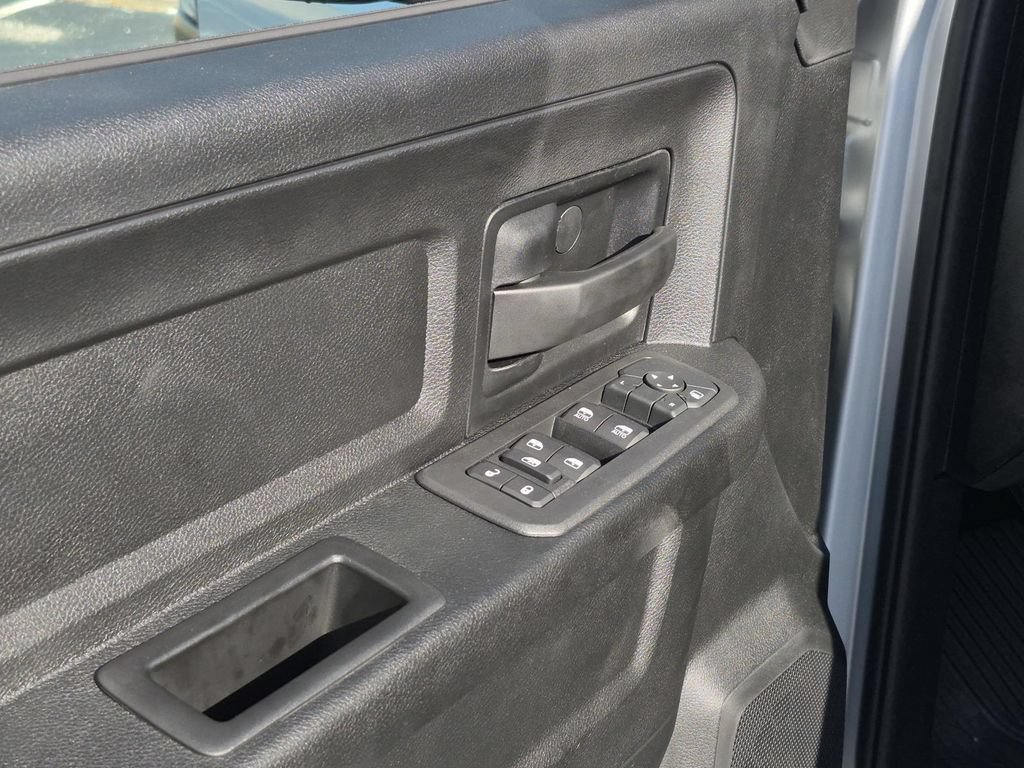 New 2027 RAM 3500 Tradesman AWD/4WD image 18