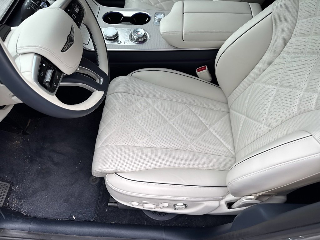 New 2025 Genesis GV80 3.5T Prestige image 12