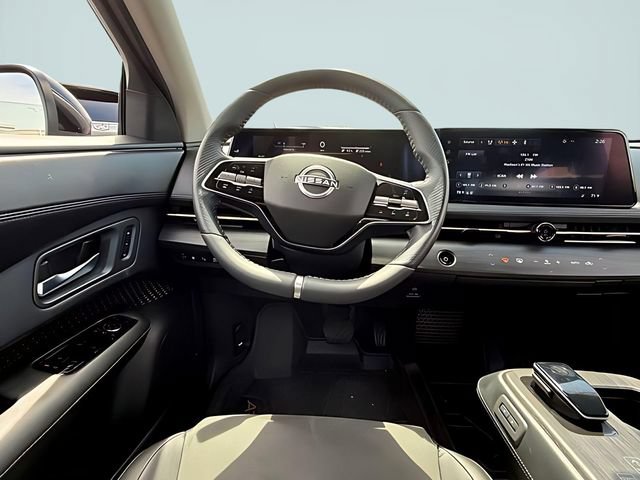 Used 2023 Nissan Ariya FWD image 8