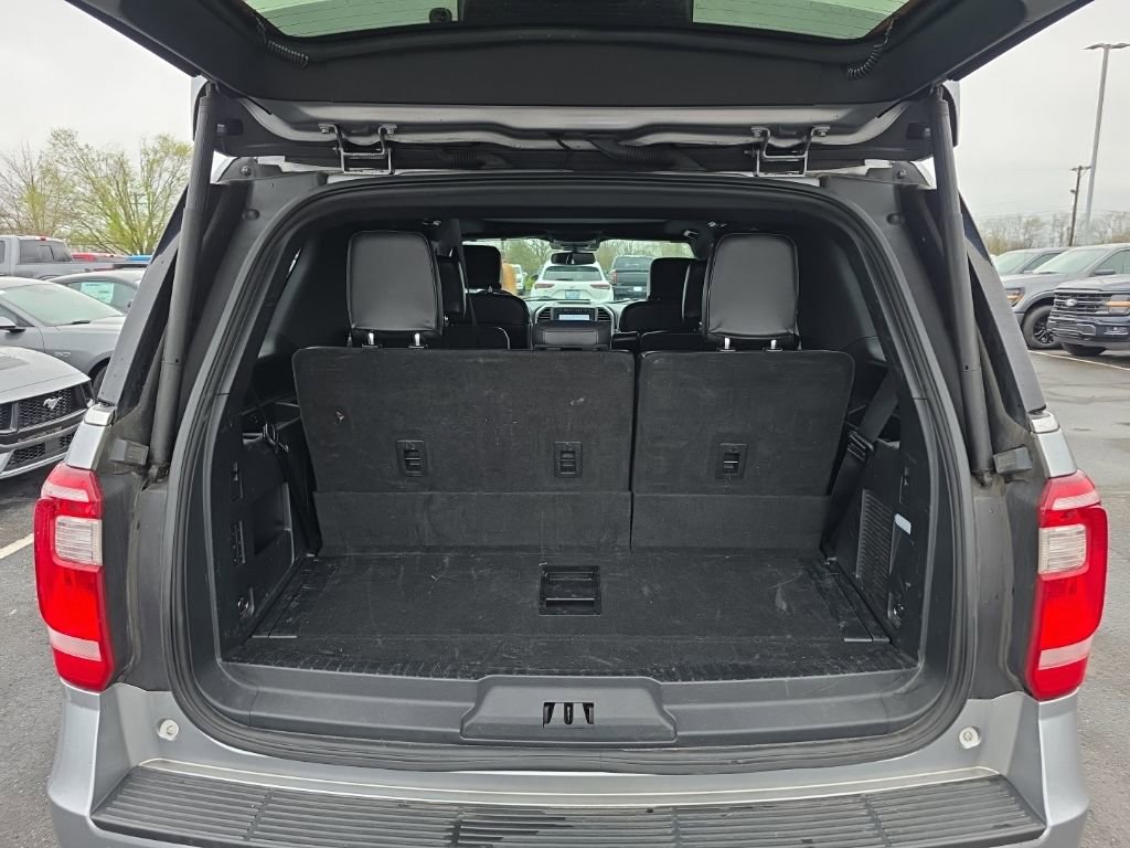 Used 2021 Ford Expedition XLT AWD/4WD image 10