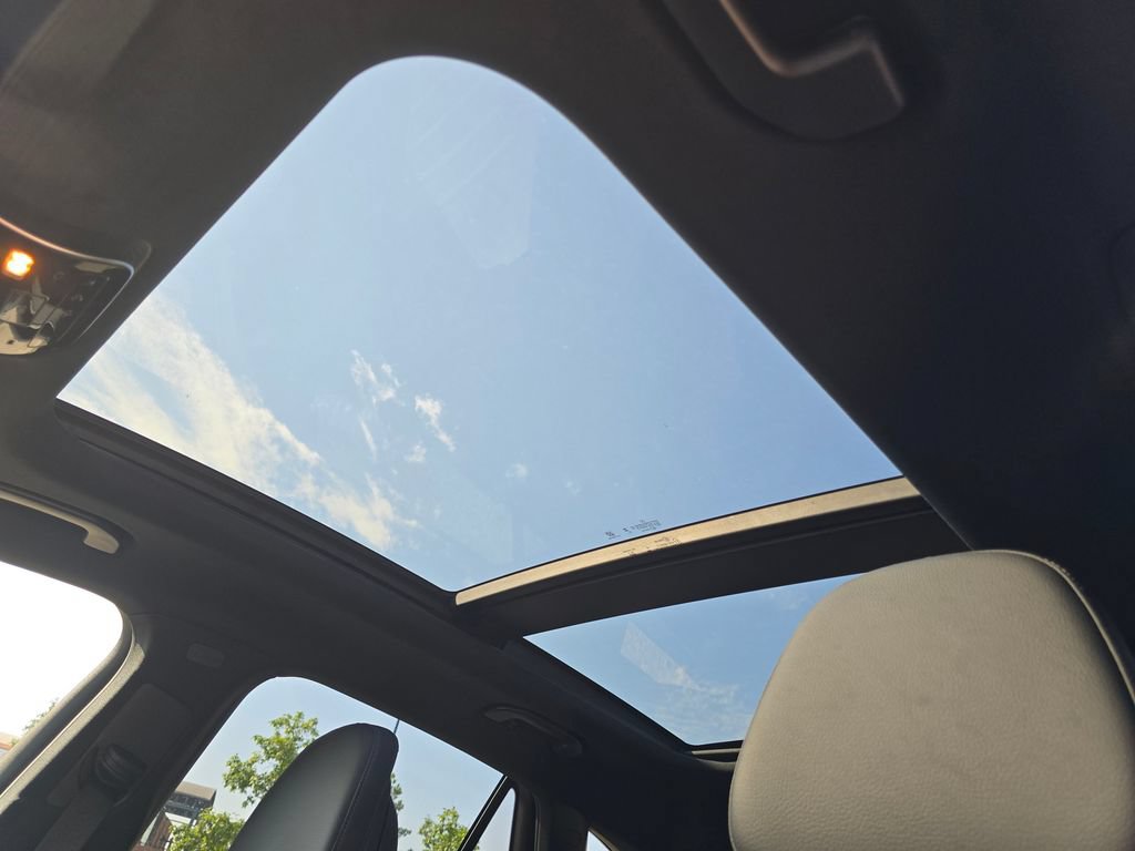 New 2027 Mercedes-Benz GLC 300 4MATIC image 3