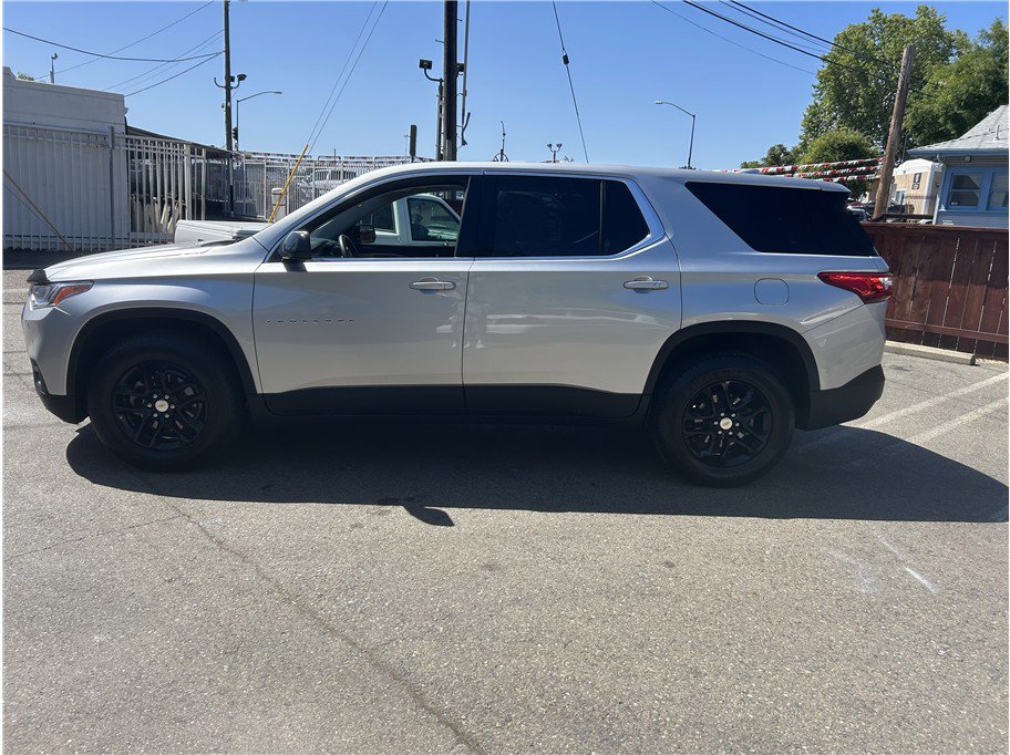 Used 2020 Chevrolet Traverse LS image 4