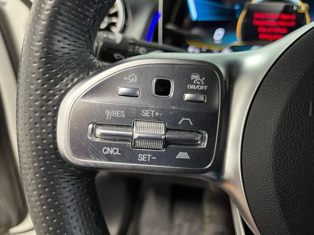 Used 2021 Mercedes-Benz GLB 35 AMG 4MATIC image 25