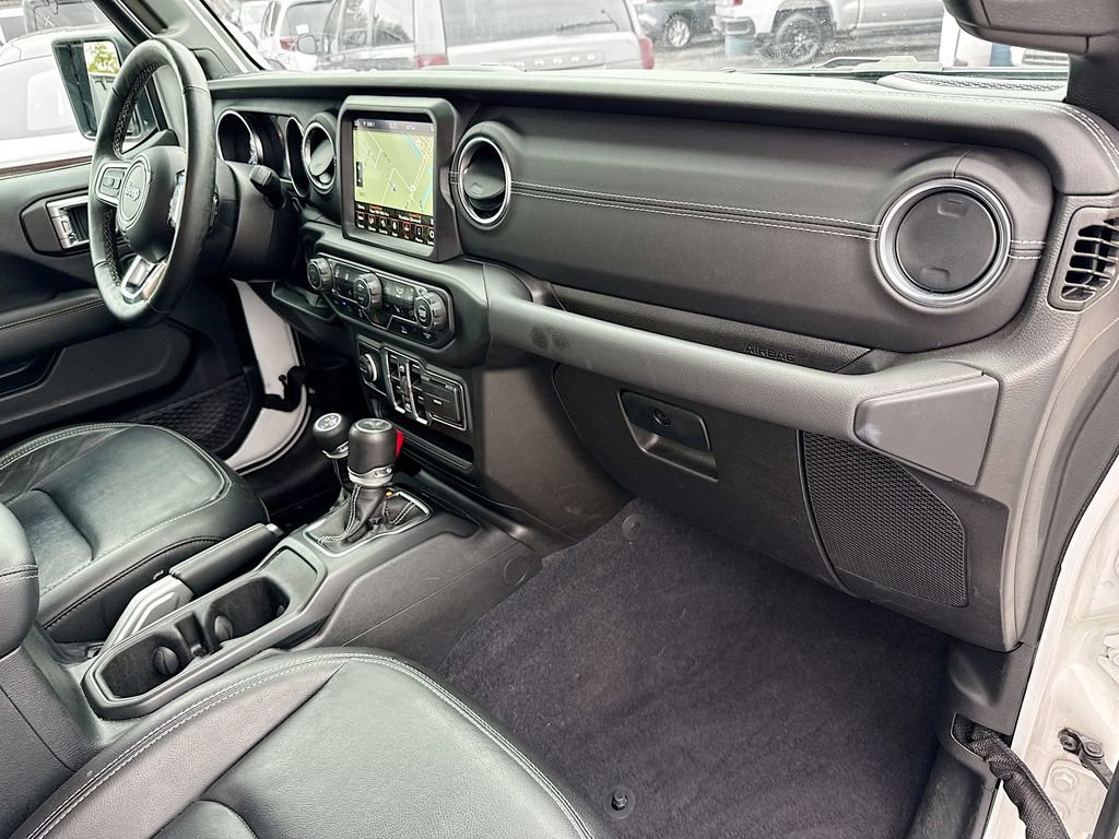 Used 2023 Jeep Wrangler Unlimited Sahara w/ Cold Weather Group image 33