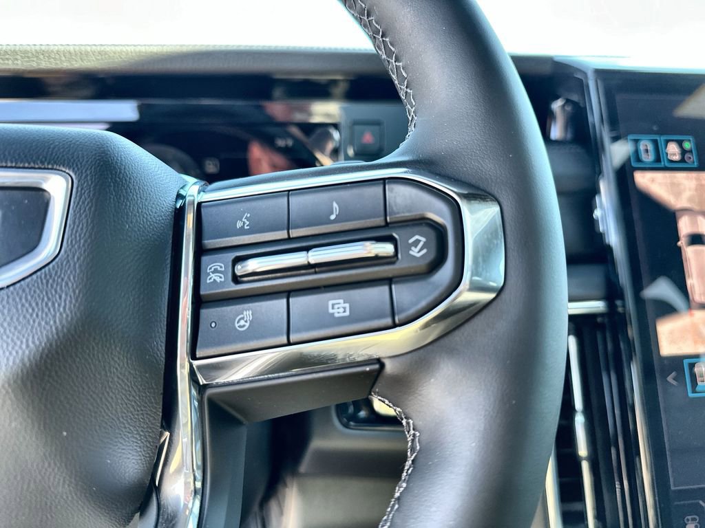 New 2026 GMC Yukon Denali image 32