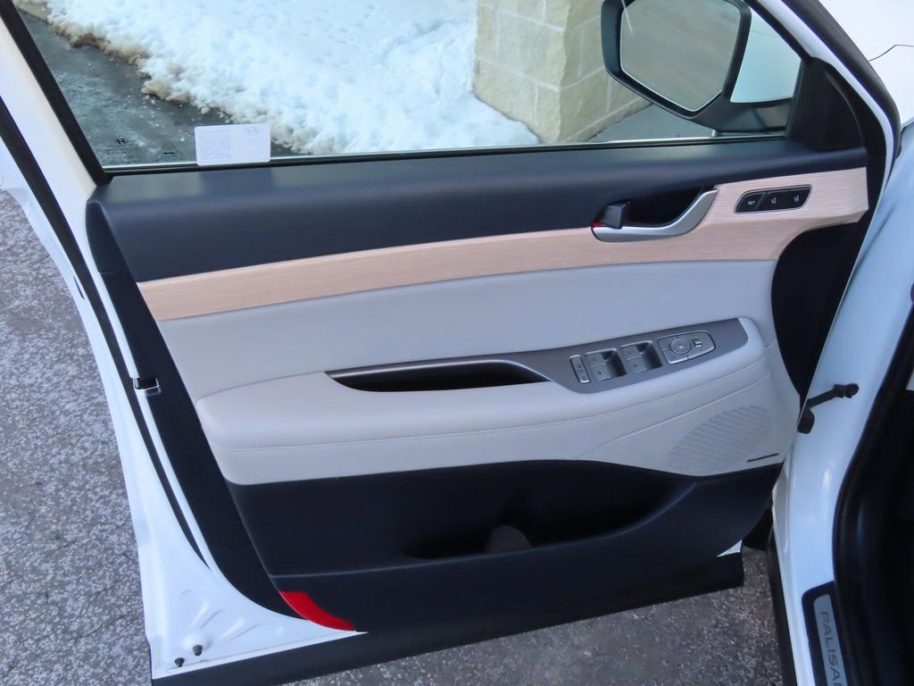 Used 2024 Hyundai Palisade Limited image 26