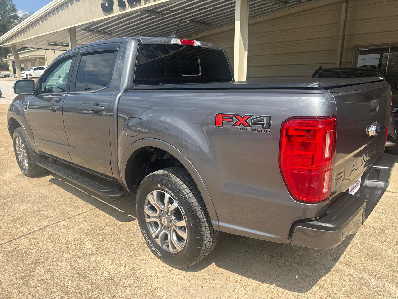 Used 2022 Ford Ranger Lariat w/ FX4 Off-Road Package image 4