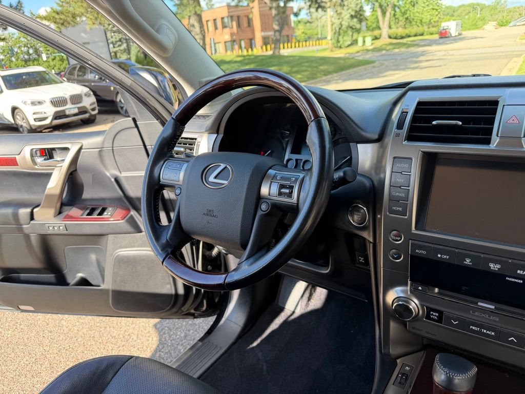 Used 2016 Lexus GX 460 w/ Premium Package AWD/4WD image 37