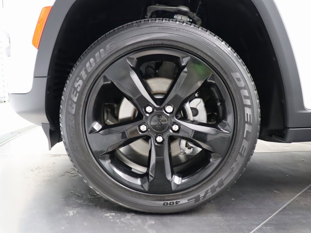 Used 2022 Jeep Grand Cherokee Altitude image 41