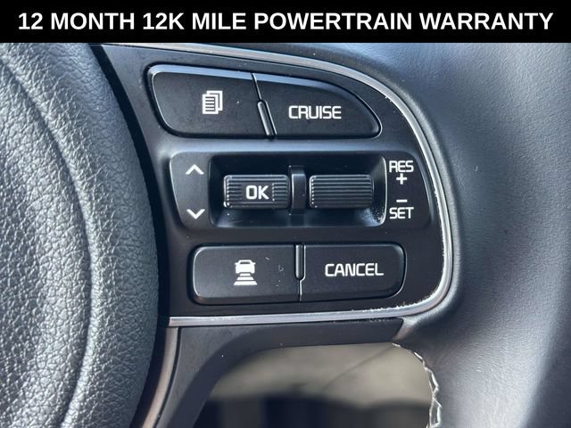 Used 2017 Kia Niro LX FWD image 25
