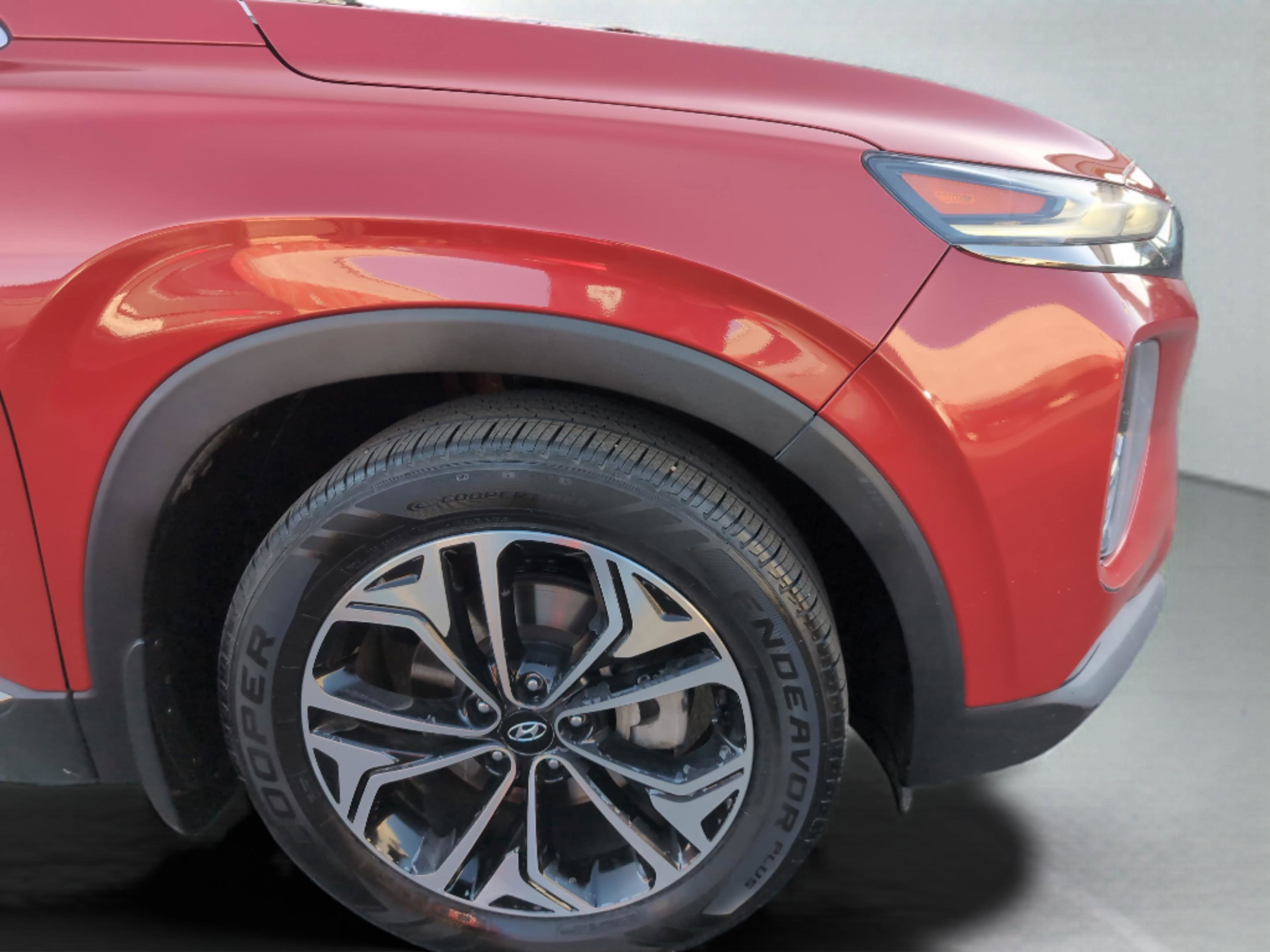 Used 2020 Hyundai Santa Fe Limited image 33