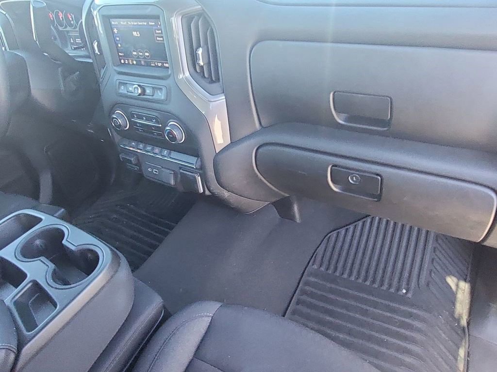 Used 2023 Chevrolet Silverado 1500 Custom AWD/4WD image 34