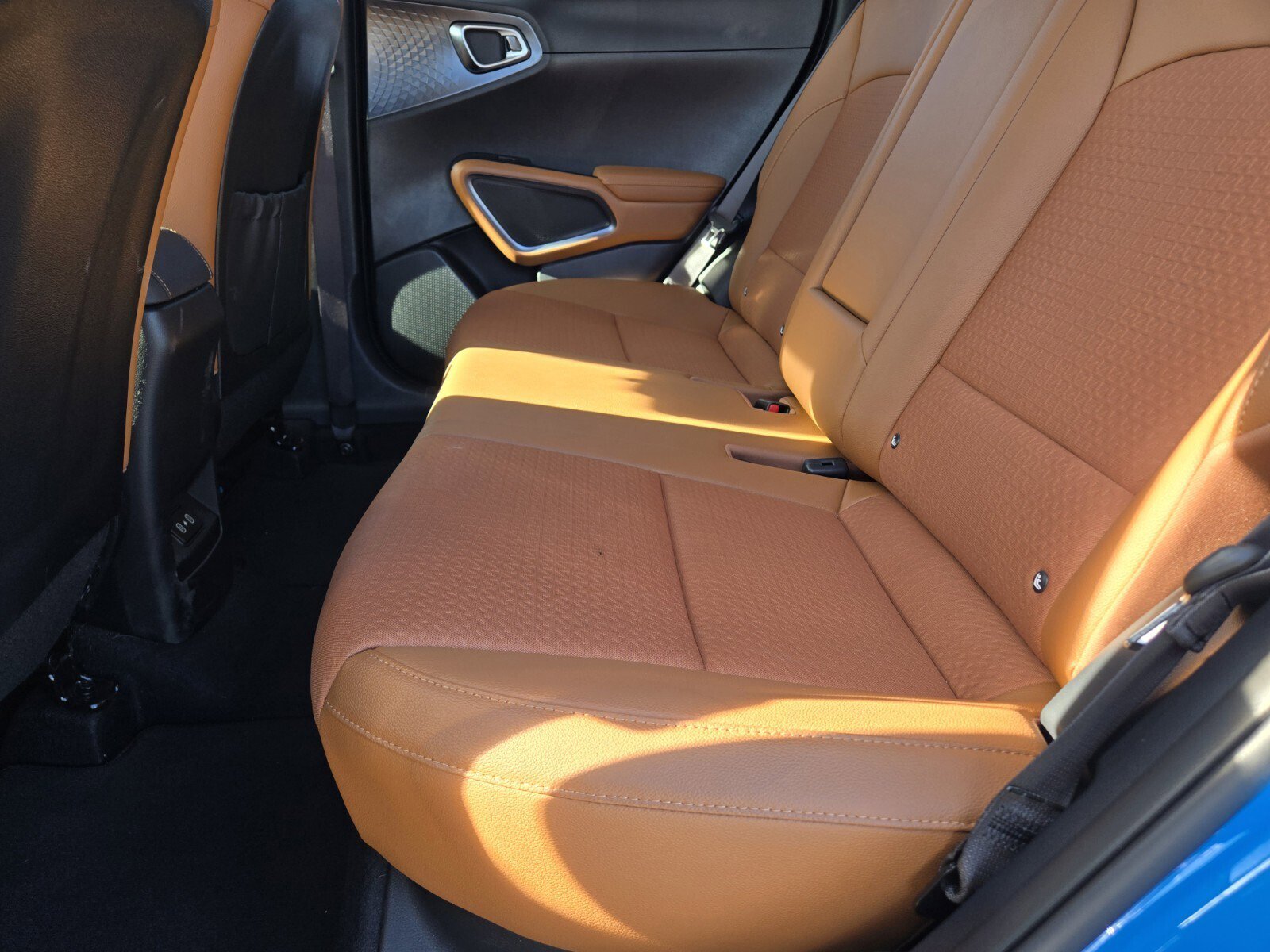 Certified 2025 Kia Soul EX image 12