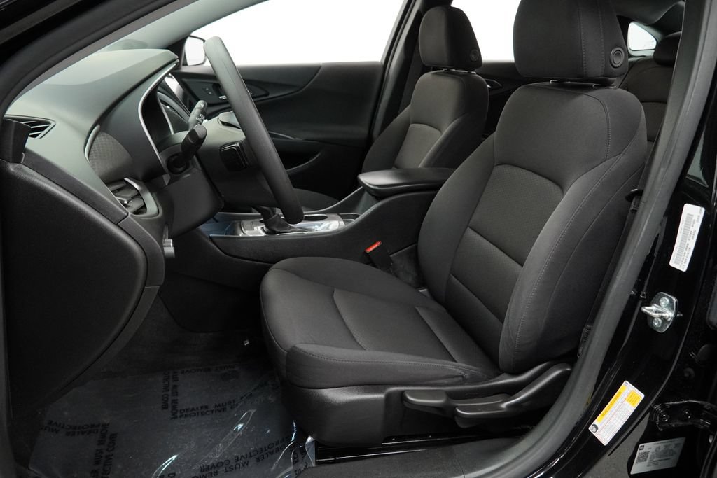 Used 2022 Chevrolet Malibu LS FWD image 16