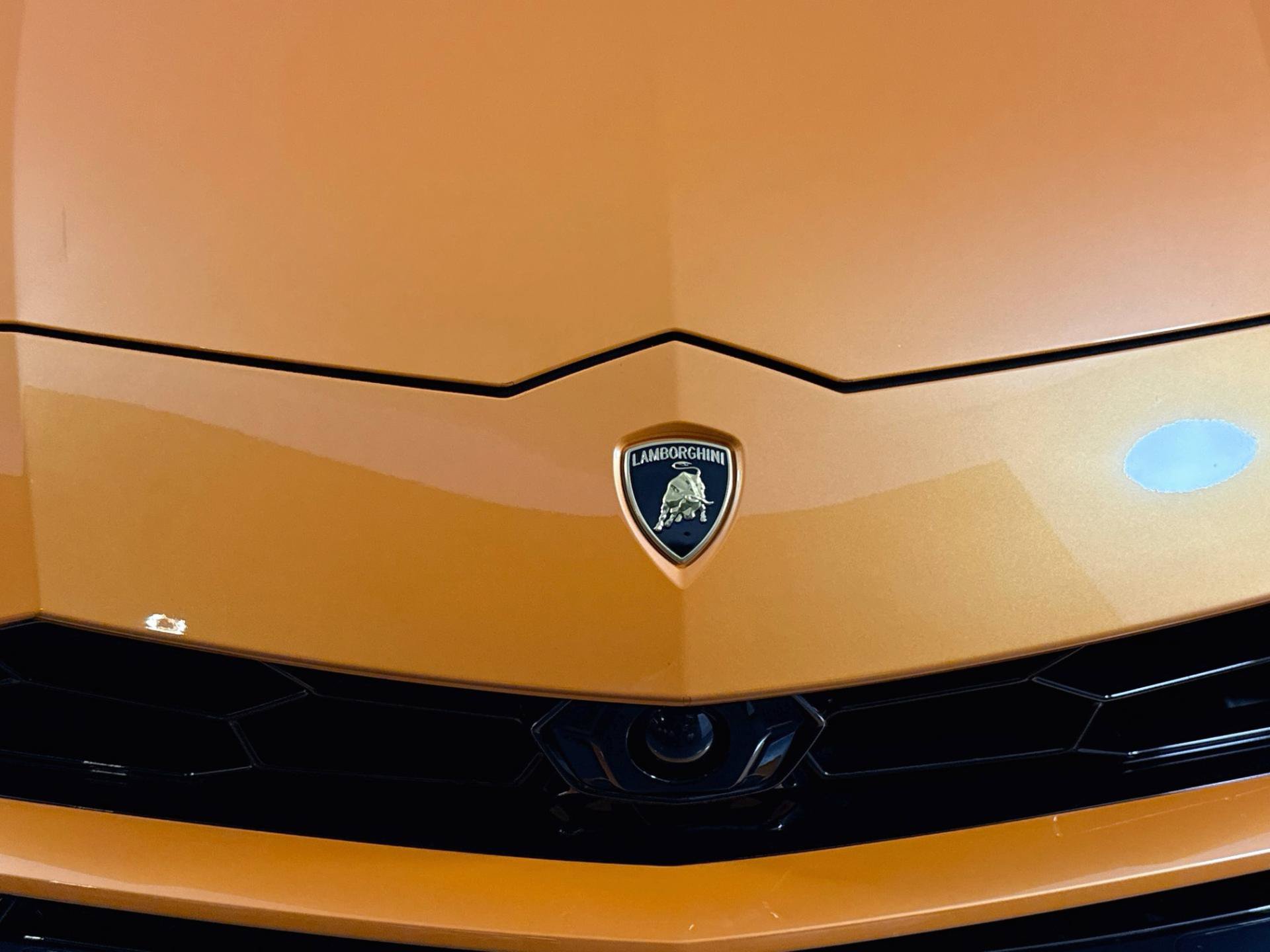 Used 2022 Lamborghini Urus AWD/4WD image 55