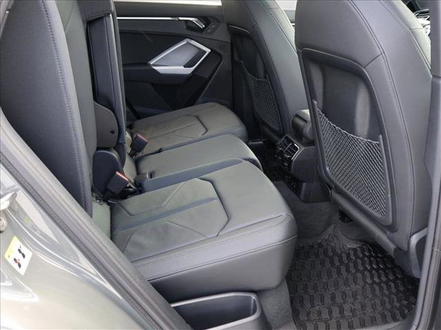Used 2023 Audi Q3 2.0T Premium Plus w/ Premium Plus Package AWD/4WD image 26