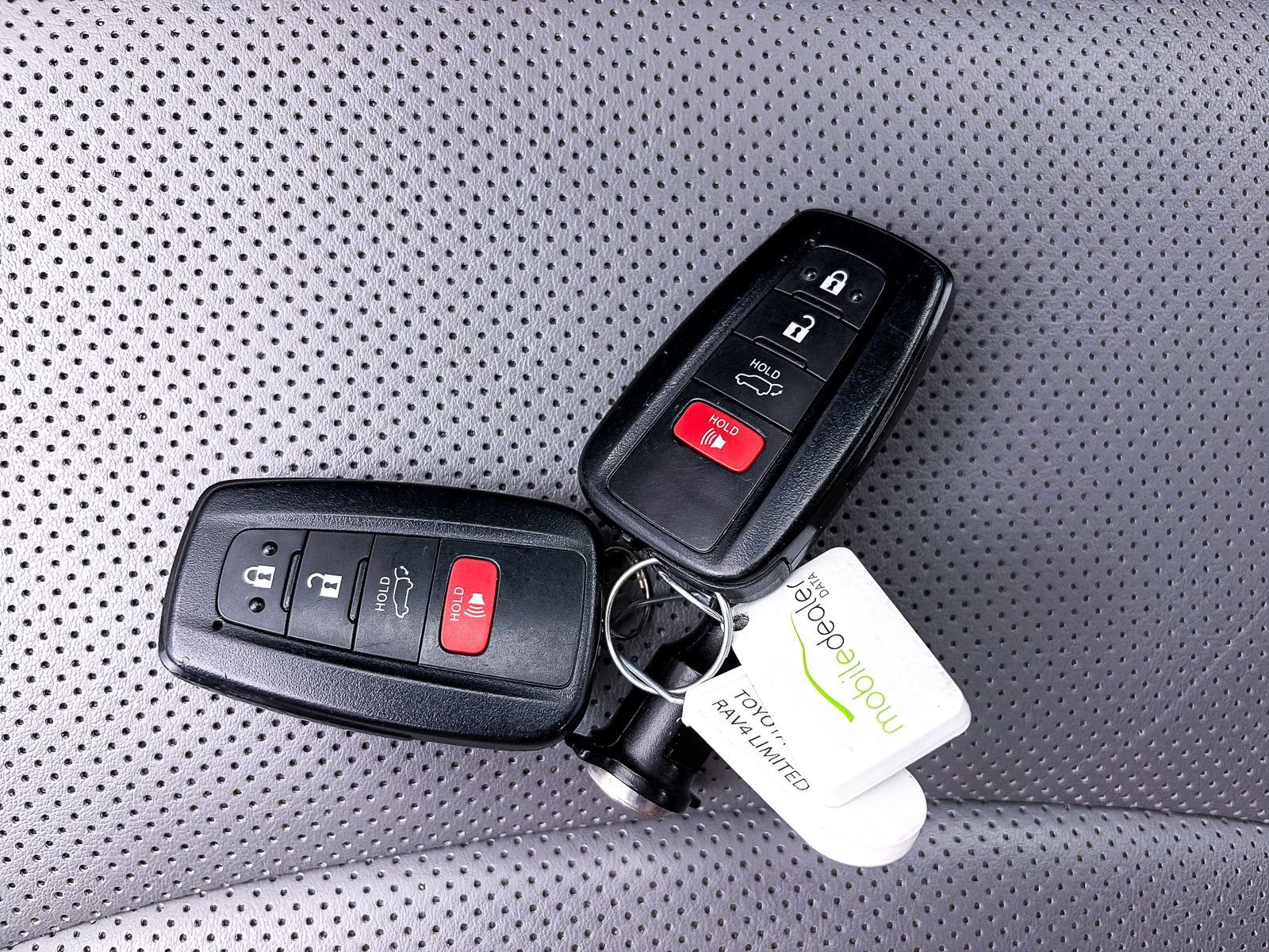 Used 2024 Toyota RAV4 Limited image 27