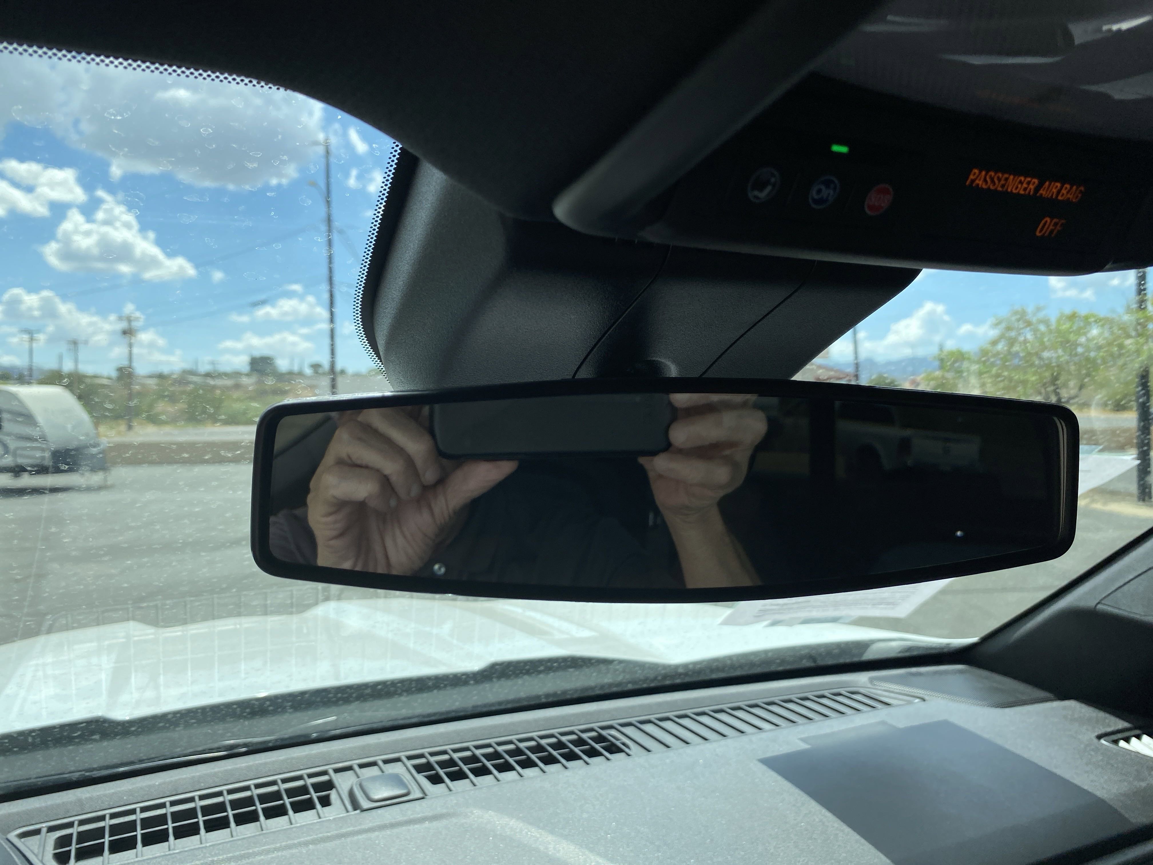 Used 2025 Chevrolet Colorado W/T image 16