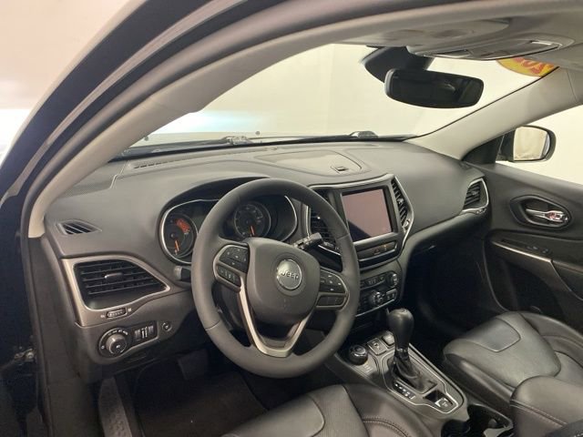 Used 2022 Jeep Cherokee Latitude Lux w/ Sun & Sound Group image 8