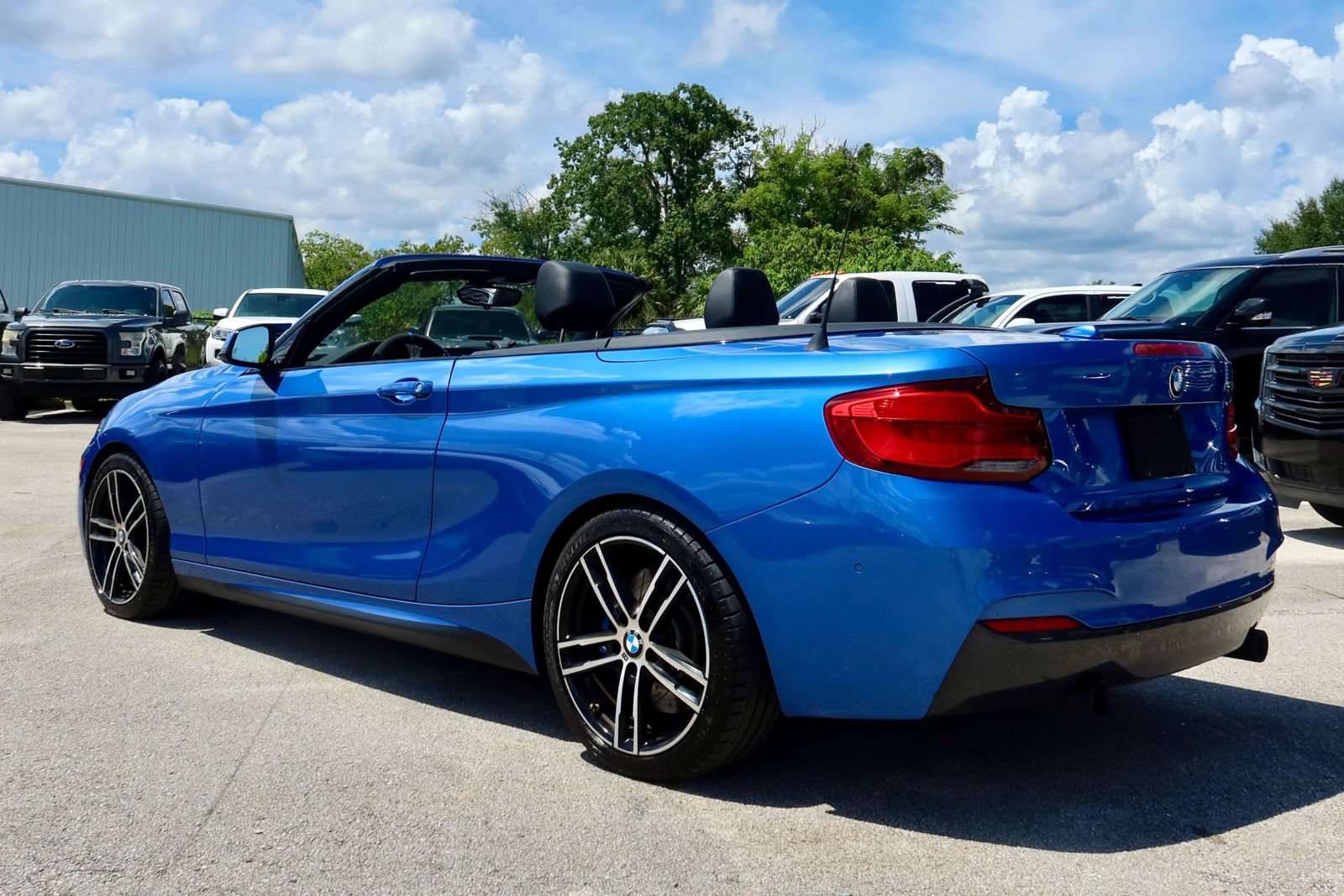 Used 2018 BMW M240i Convertible RWD image 10