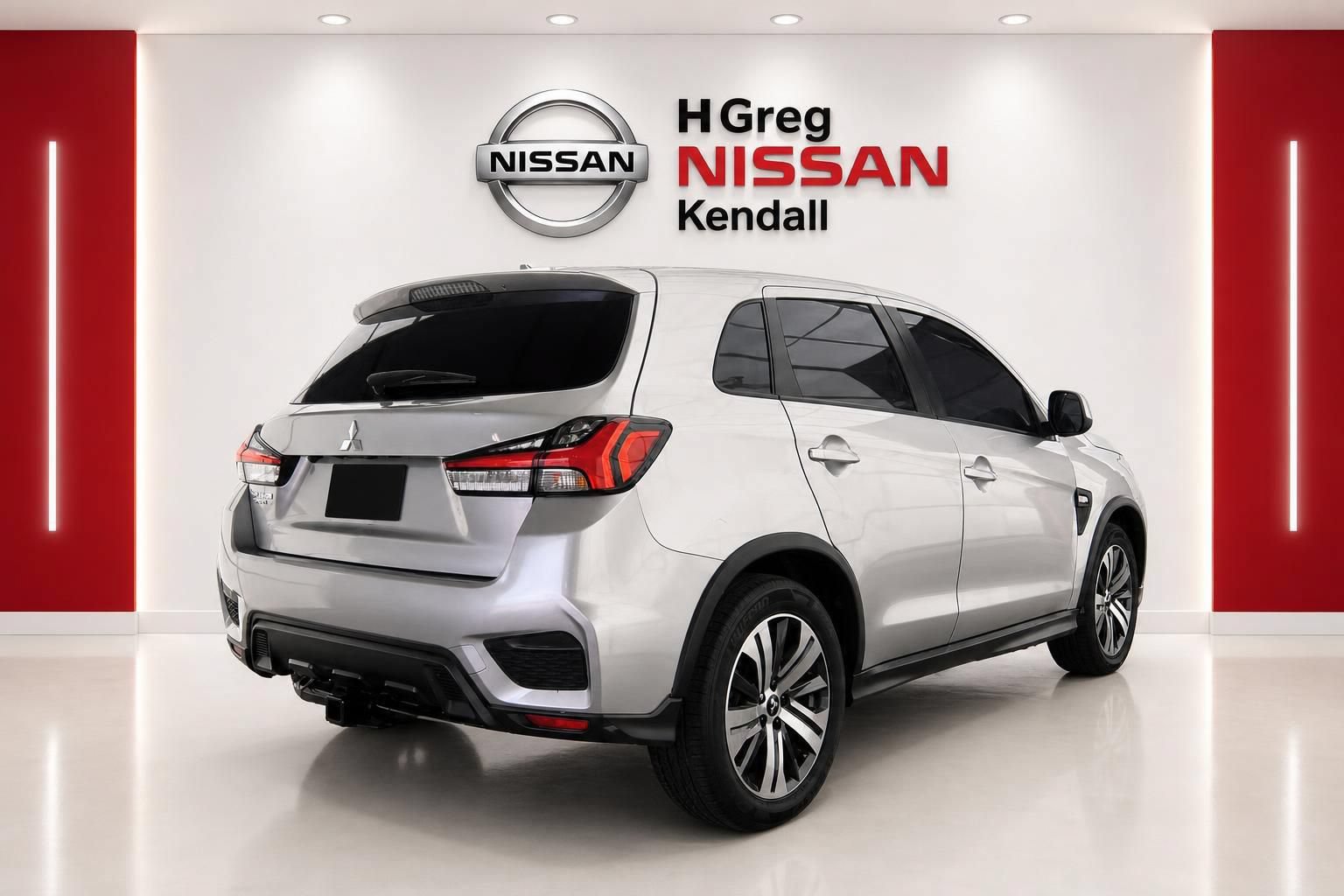 Used 2021 Mitsubishi Outlander Sport ES FWD image 4