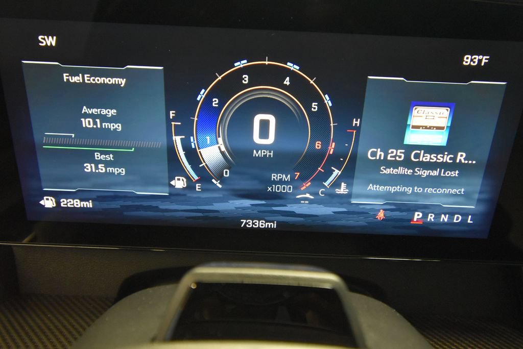 Used 2026 Chevrolet Traverse High Country w/ LPO, Floor Liner Package FWD image 10