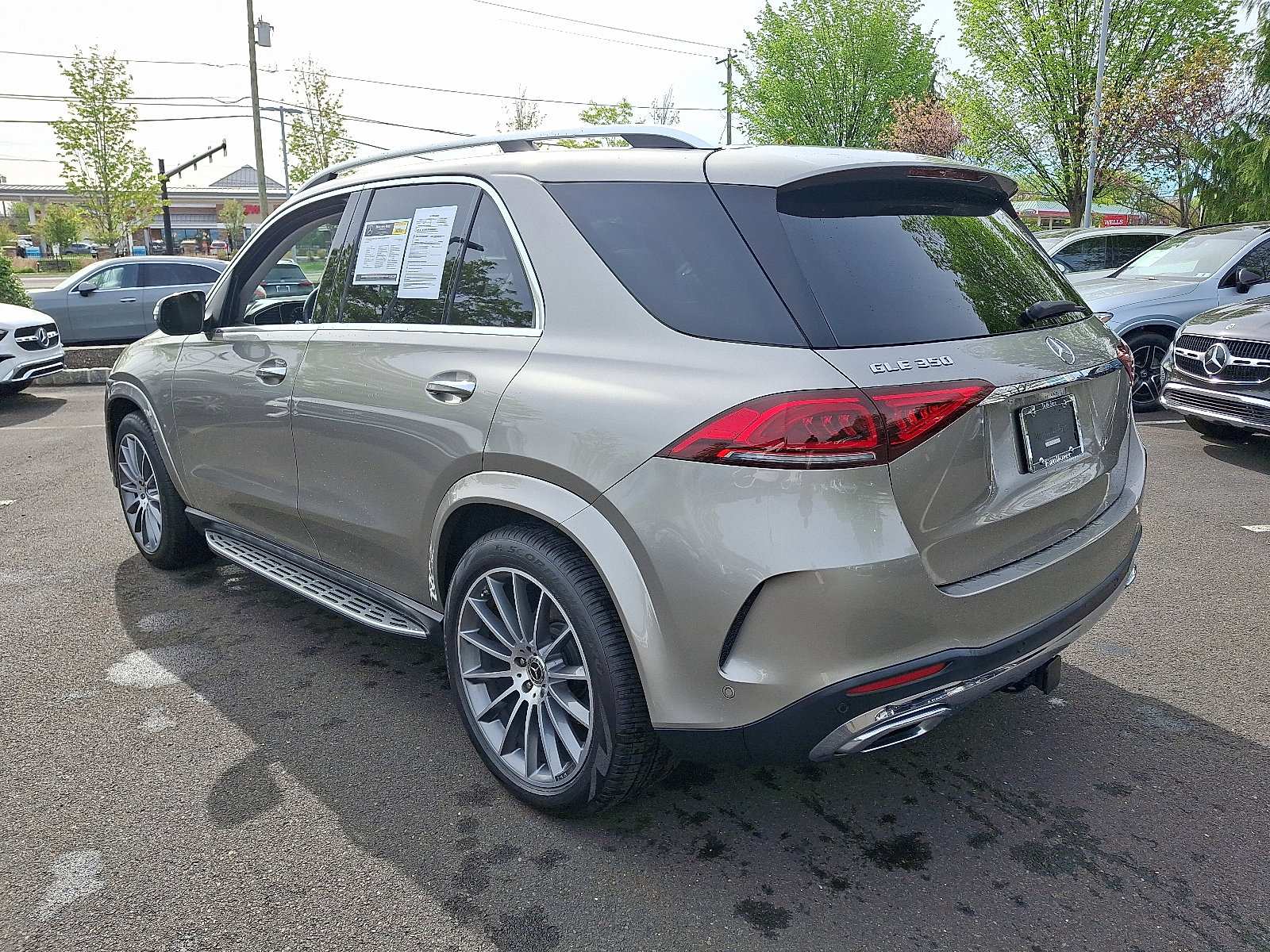 Certified 2023 Mercedes-Benz GLE 350 4MATIC image 4