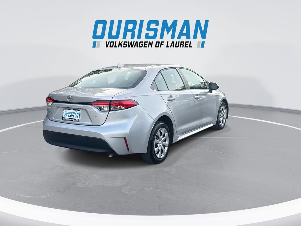 Used 2024 Toyota Corolla LE FWD image 8