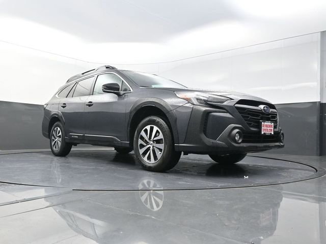 Used 2024 Subaru Outback Premium image 27