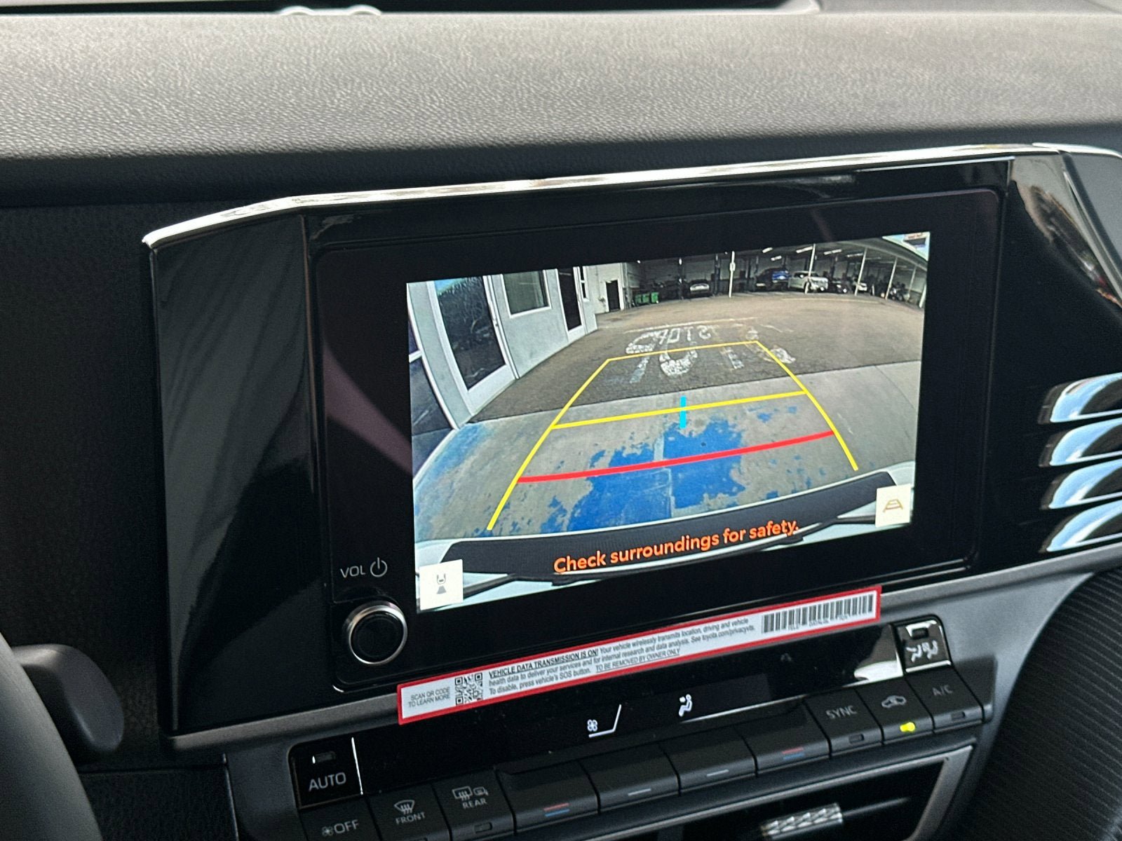 New 2026 Toyota Camry Hybrid FWD image 16