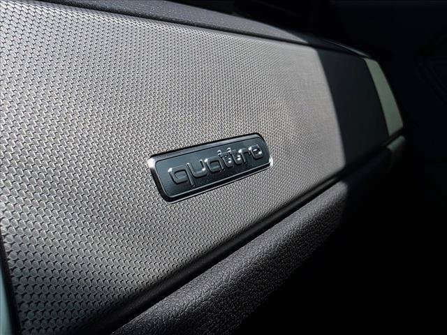 Used 2025 Audi Q3 2.0T Premium w/ Convenience Package AWD/4WD image 27