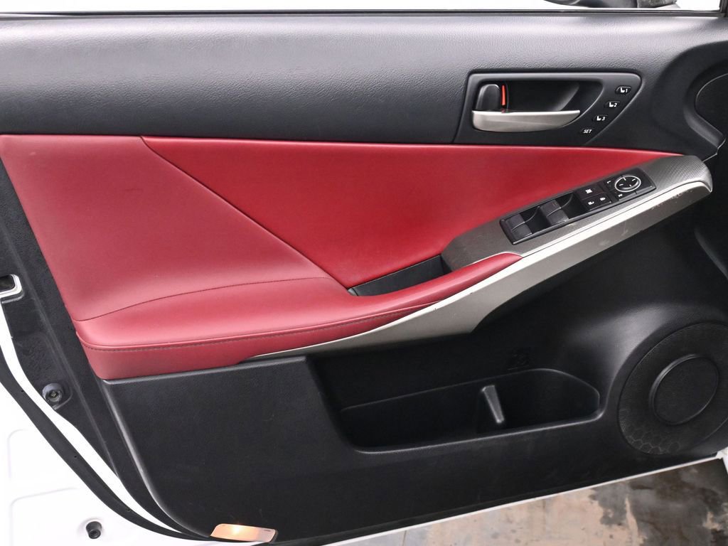 Used 2018 Lexus IS 300 F Sport image 10