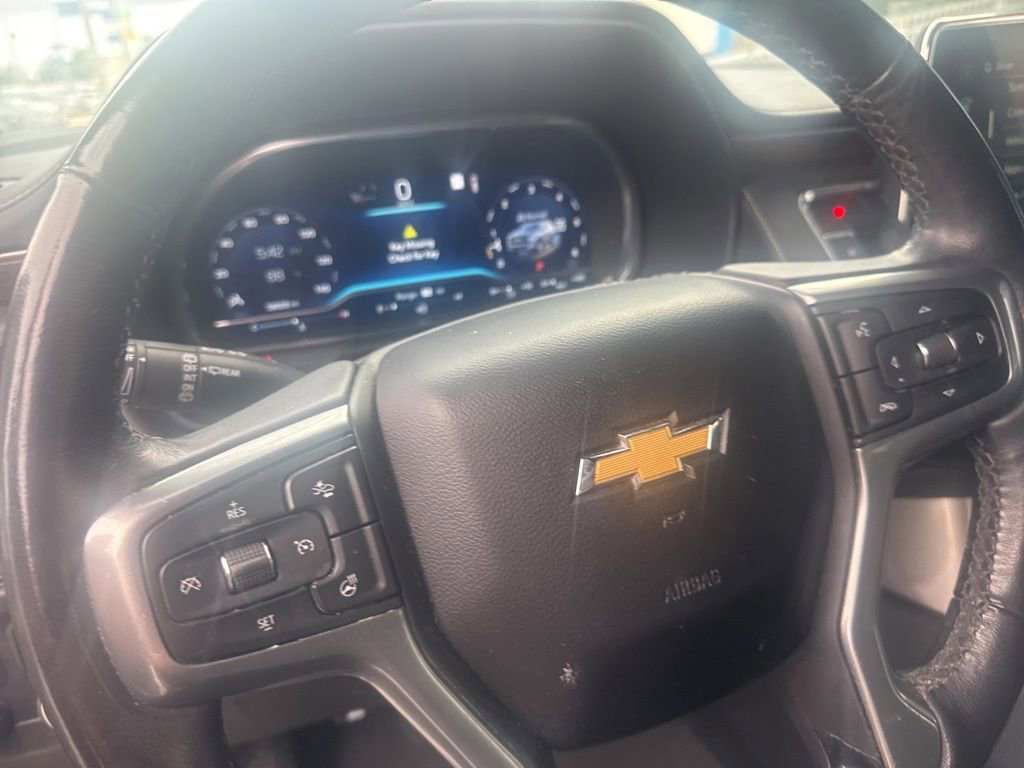 Used 2023 Chevrolet Tahoe Premier AWD/4WD image 21
