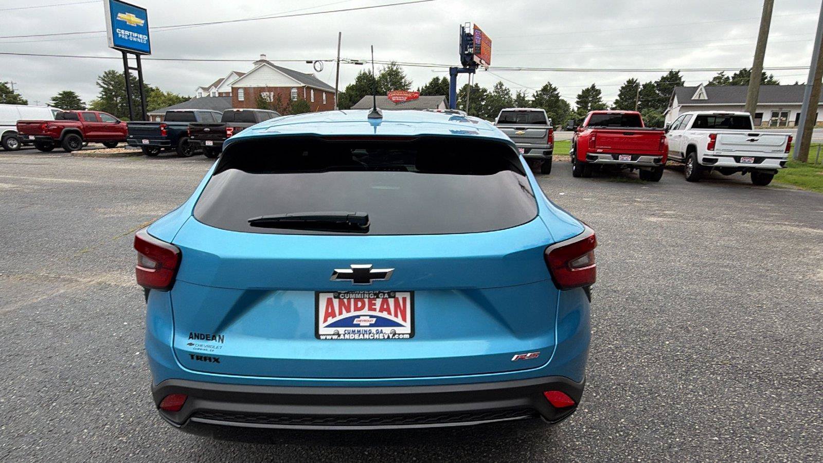New 2026 Chevrolet Trax RS FWD image 9