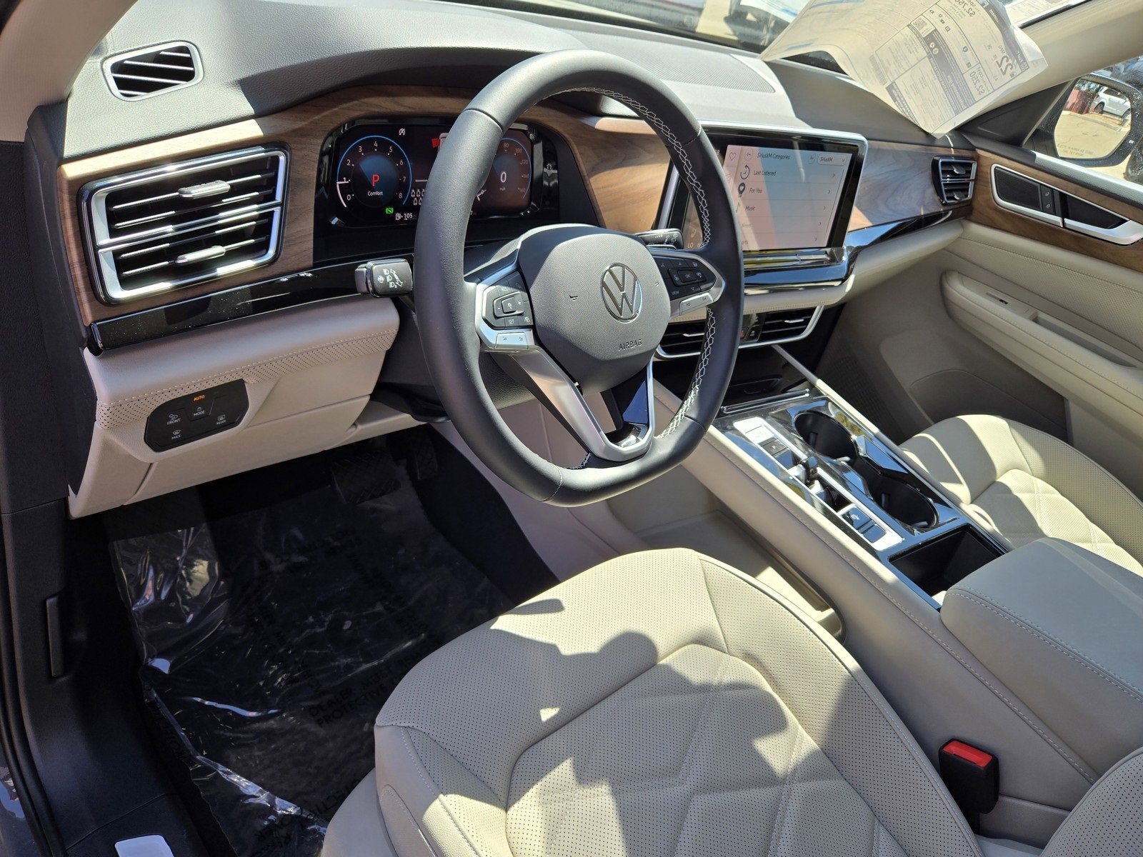 New 2026 Volkswagen Atlas SE image 11