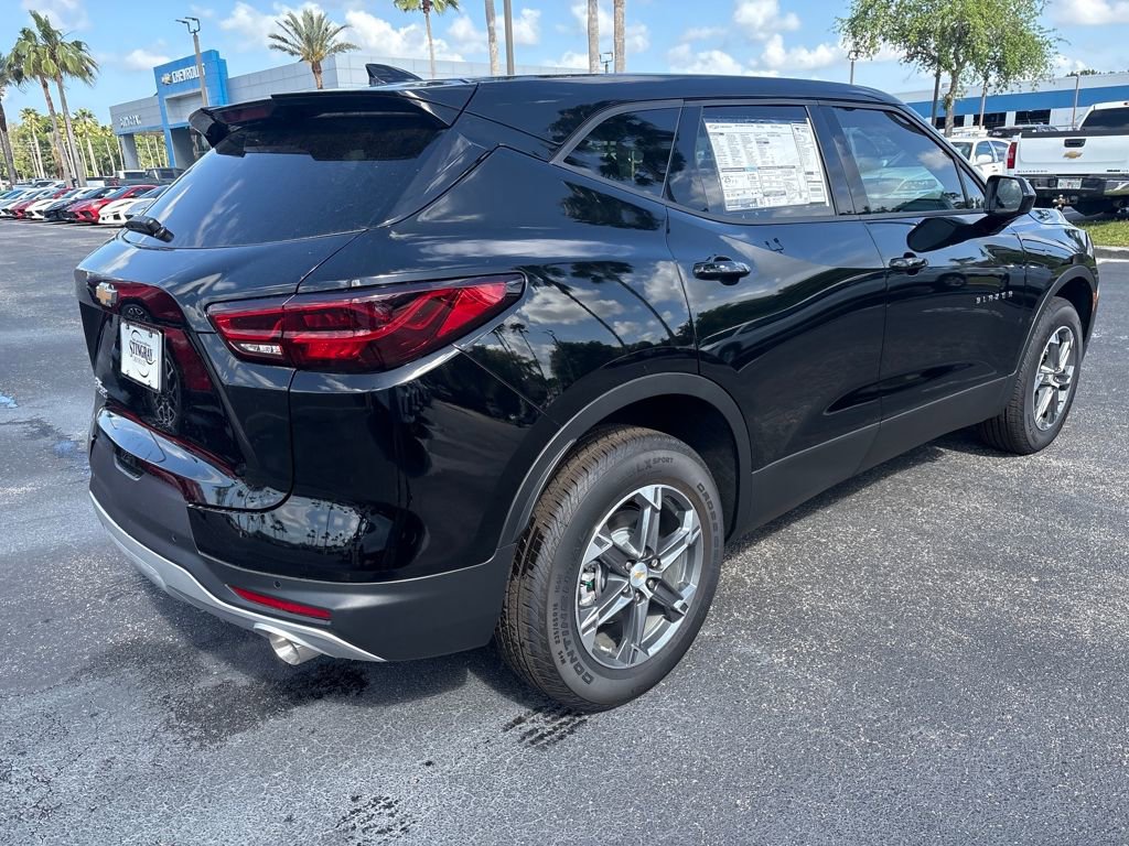 New 2024 Chevrolet Blazer LT w/ Driver Confidence Package image 5