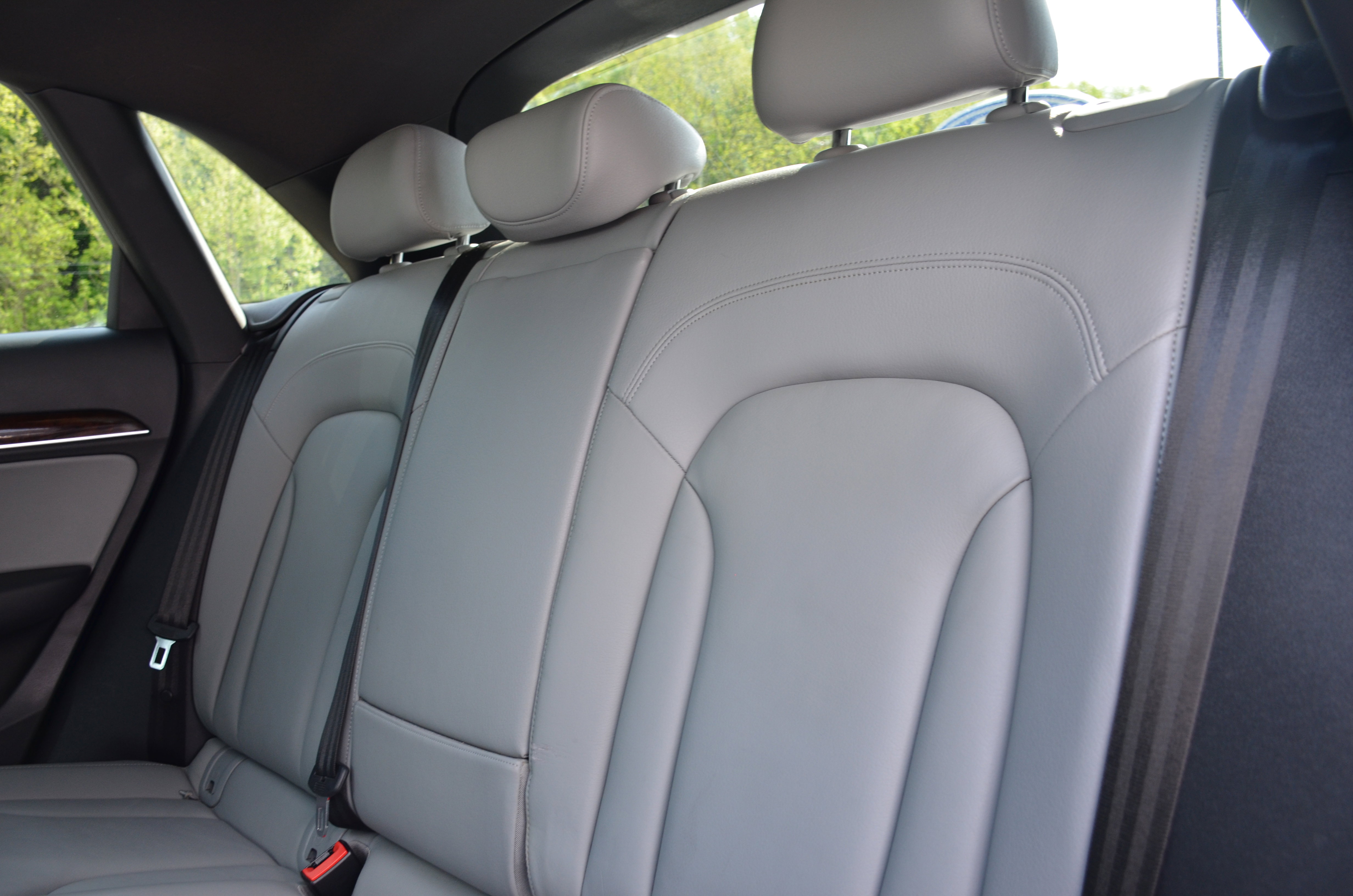Used 2018 Audi Q3 2.0T Premium Plus w/ Premium Plus Package AWD/4WD image 37