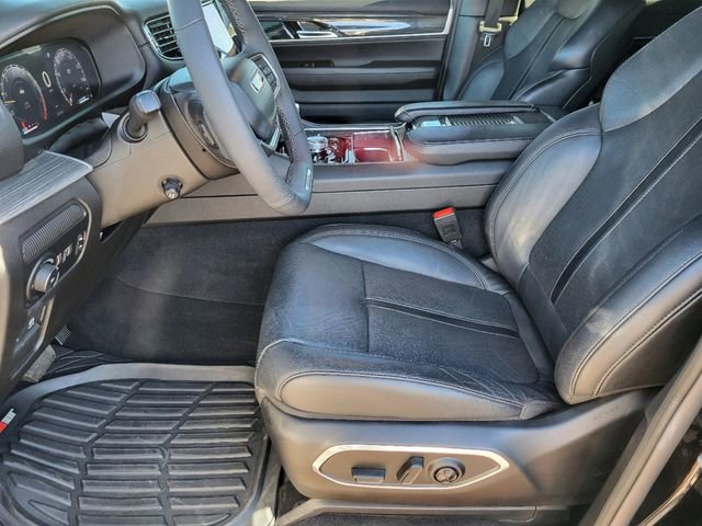 Used 2022 Jeep Wagoneer Series III image 8