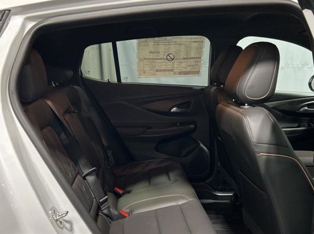 New 2025 Buick Envista Avenir image 11