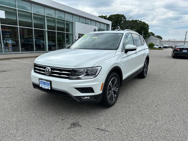Used 2018 Volkswagen Tiguan SEL AWD/4WD image 3
