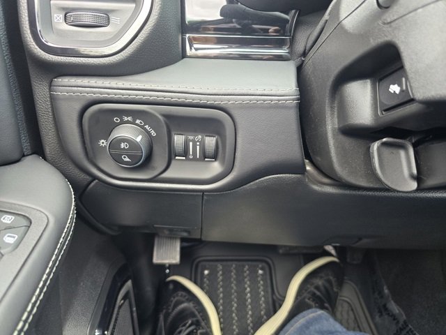 New 2026 RAM 3500 Limited image 13