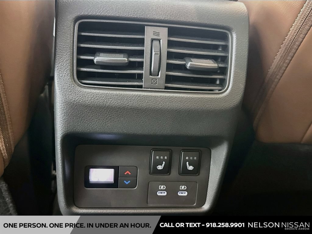 Certified 2026 Nissan Rogue Platinum w/ Platinum Premium Package AWD/4WD image 27