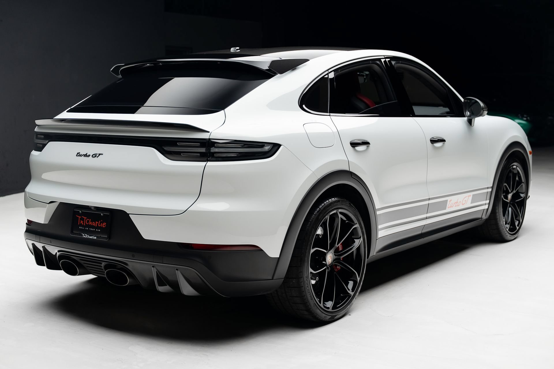 Used 2022 Porsche Cayenne Turbo GT AWD/4WD image 35