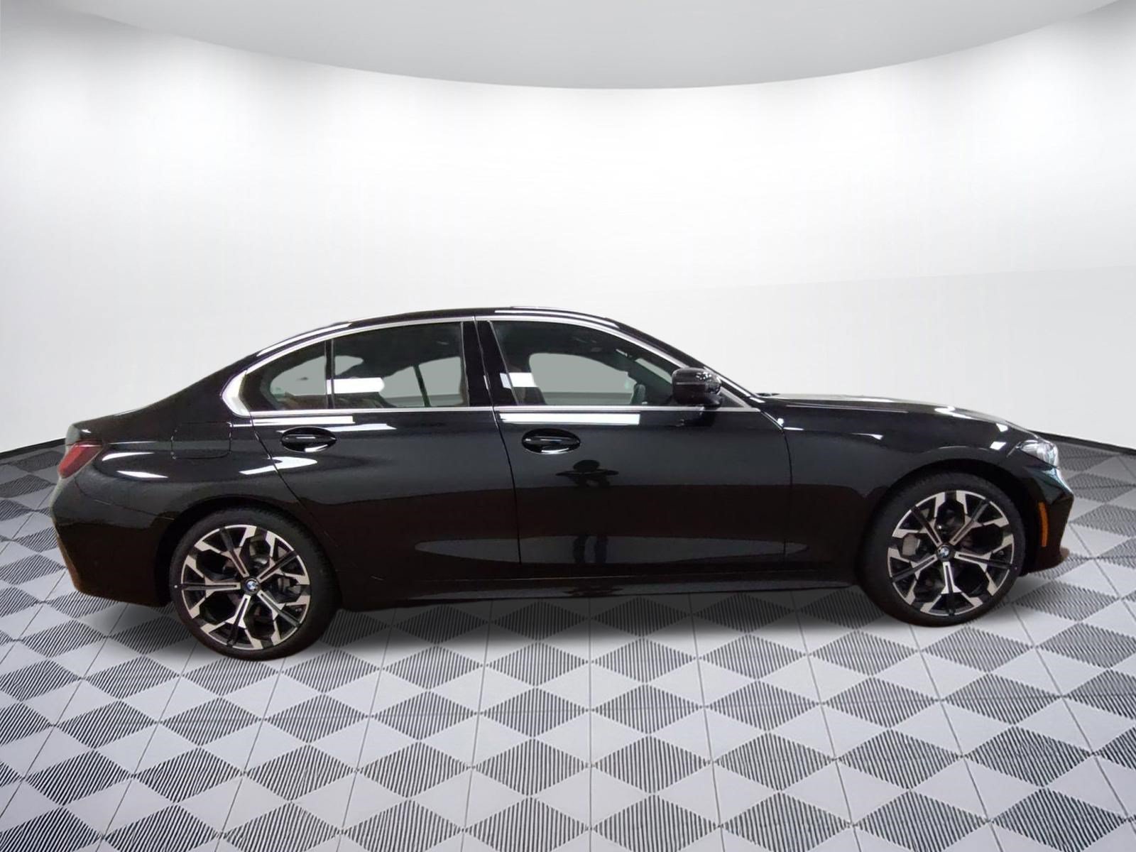 Used 2026 BMW 330i xDrive Sedan w/ Premium Package AWD/4WD image 7