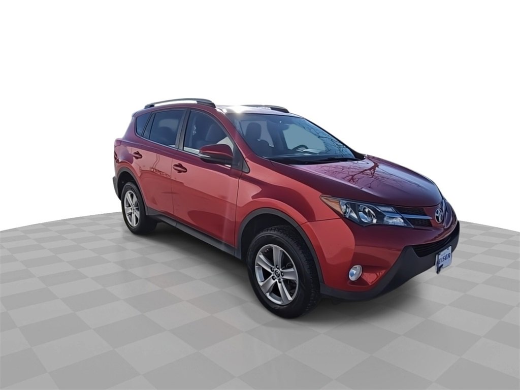 Used 2015 Toyota RAV4 XLE image 2