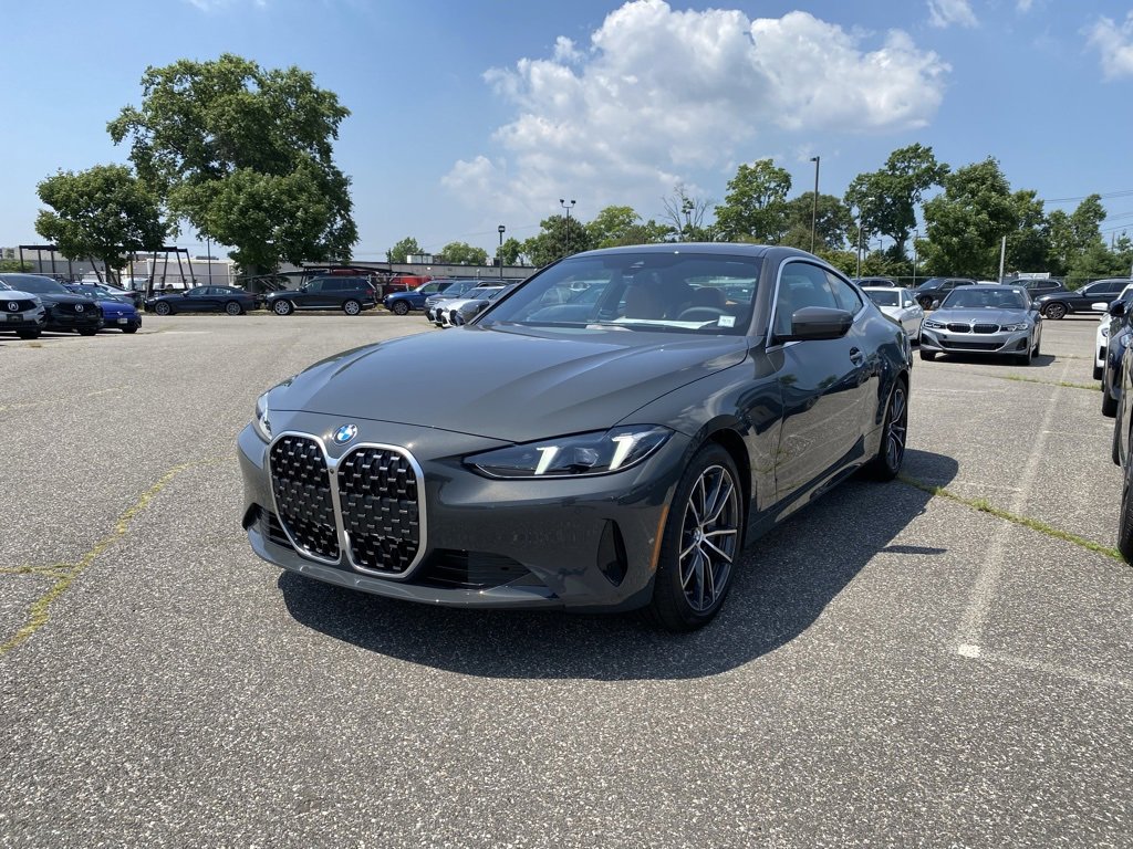 New 2026 BMW 430i xDrive Coupe w/ Premium Package