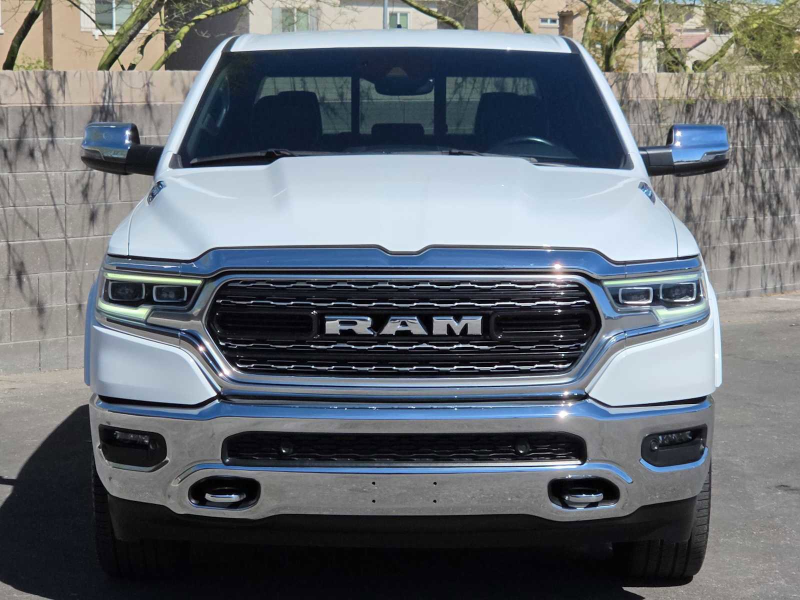 Used 2023 RAM 1500 Limited AWD/4WD image 3