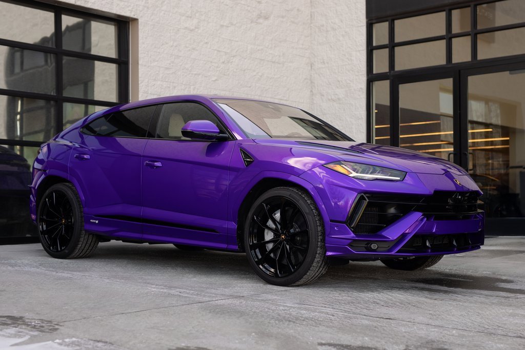 Used 2024 Lamborghini Urus S image 8